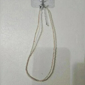 NWOT- peach moonstone faceted choker necklace!